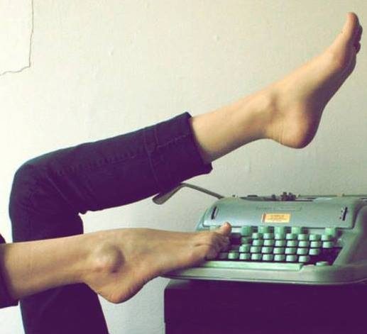 cropped-typewriter.jpg
